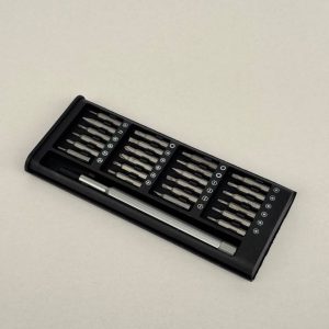 مجموعه 24 عددی پیچ گوشتی تیتانیومی